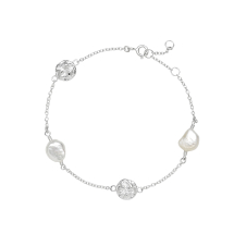 Armbånd med rustik plade 8 mm og ferksvandsperler 17-18-19 cm 925