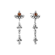 Ørehænger med rød granat oxyderet 925